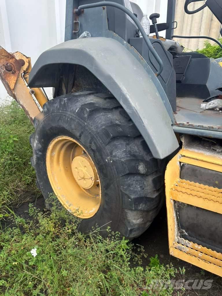 John Deere 310 K Rendegravere