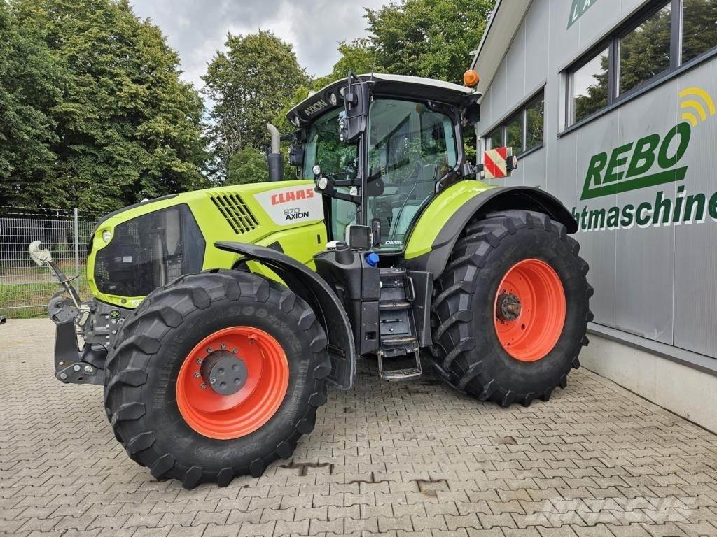 CLAAS Axion 870 Traktorer