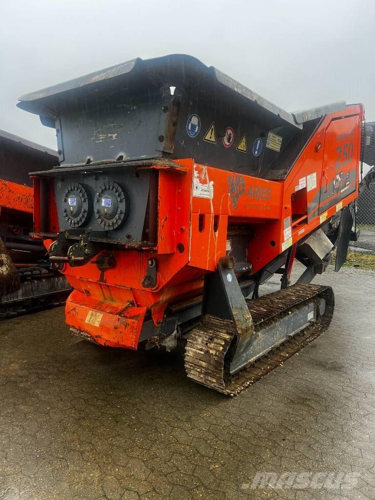 Arjes Impaktor 250 Entreprenør - Andet