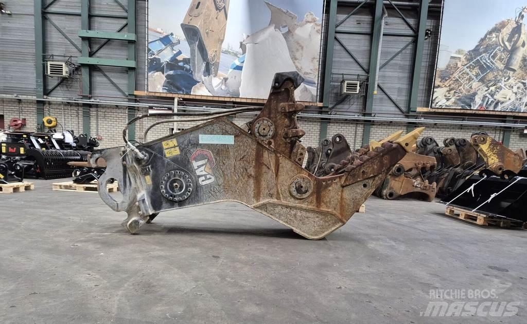 CAT P245-PS Sakse