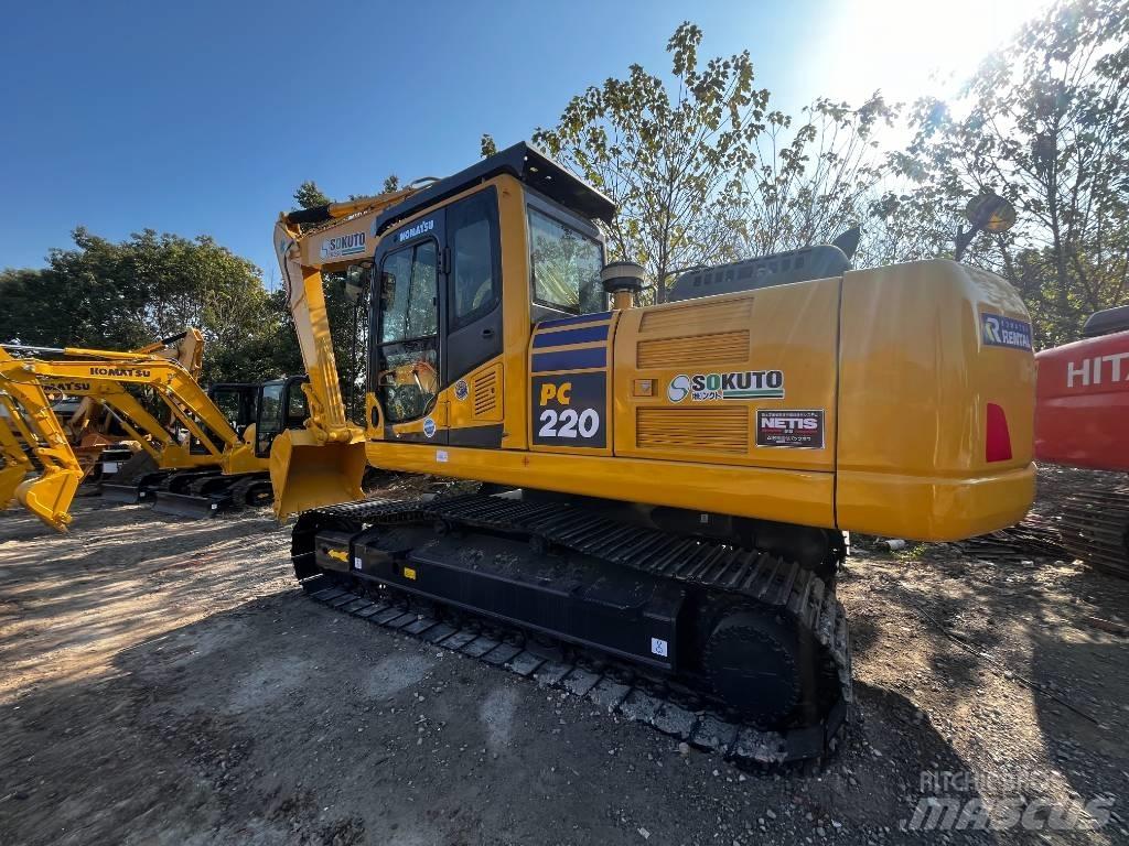 Komatsu PC 220-8 Gravemaskiner på larvebånd