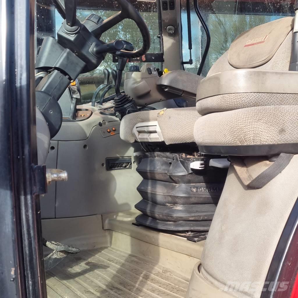 Case IH Maxxum 100 Traktorer