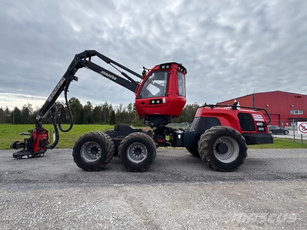 Komatsu 911 Skovningsmaskiner