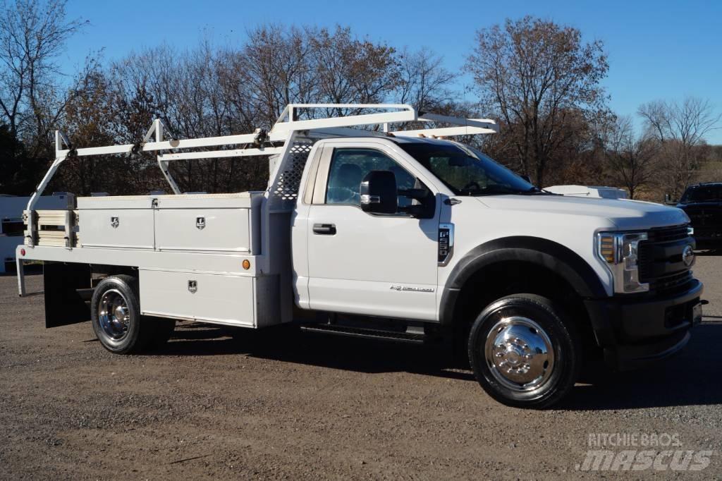 Ford F 550 XL SD Lastbil med lad/Flatbed