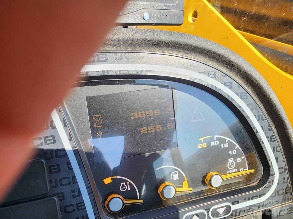 JCB 540-180 Teleskoplæssere