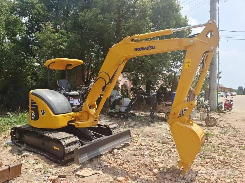 Komatsu PC35 Minigravemaskiner