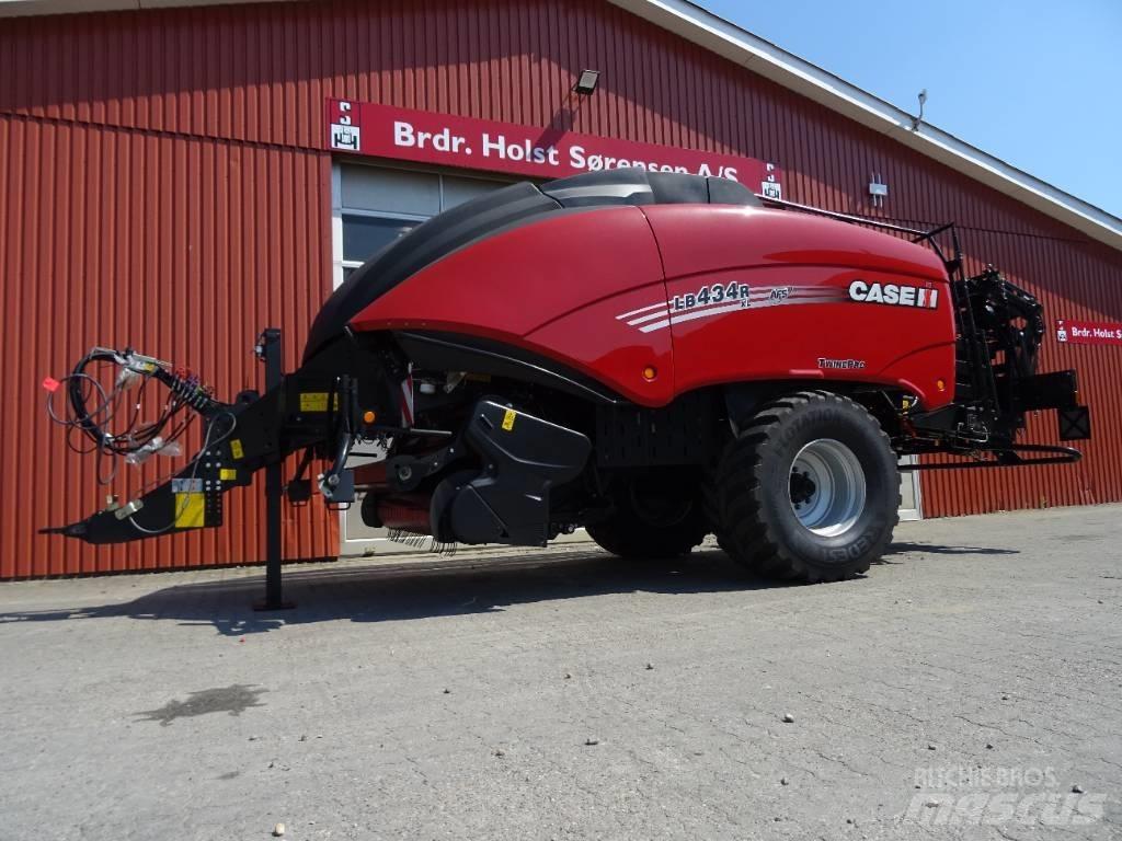 Case IH LB 434R XL Pressere til firkantede baller