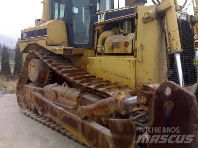 CAT D8R Bulldozer på larvebånd