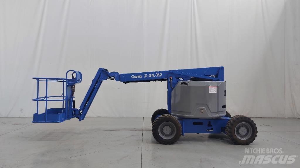 Genie Z 34/22 IC Bomlifte med knækarm