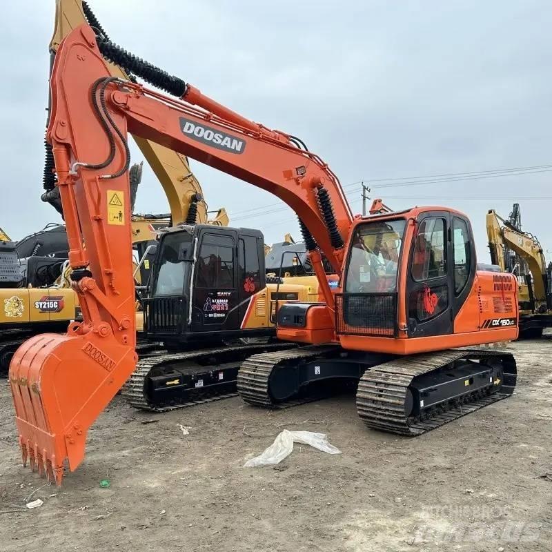 Doosan DX150 Gravemaskiner på larvebånd
