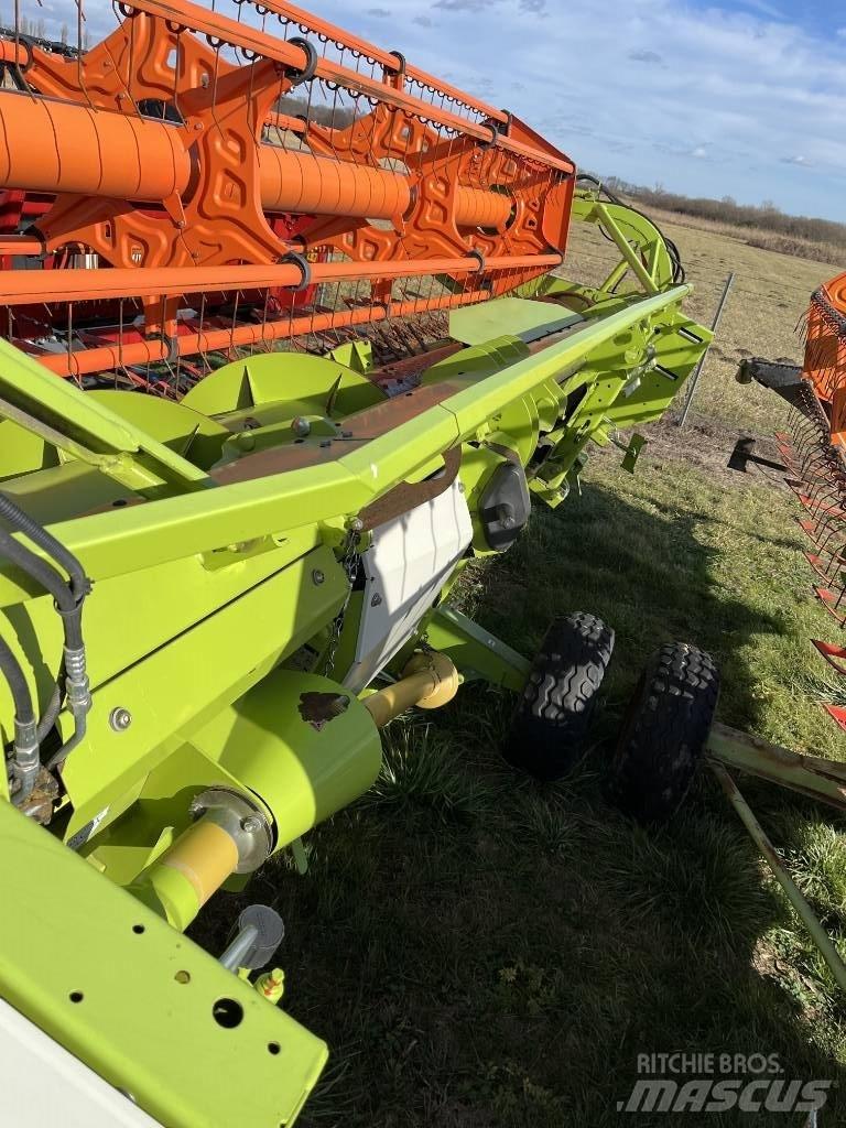 CLAAS Tucano 440 Mejetærskere