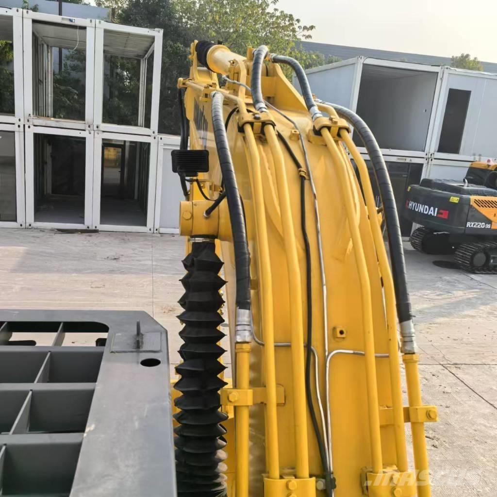 Komatsu PC 130 Minigravemaskiner