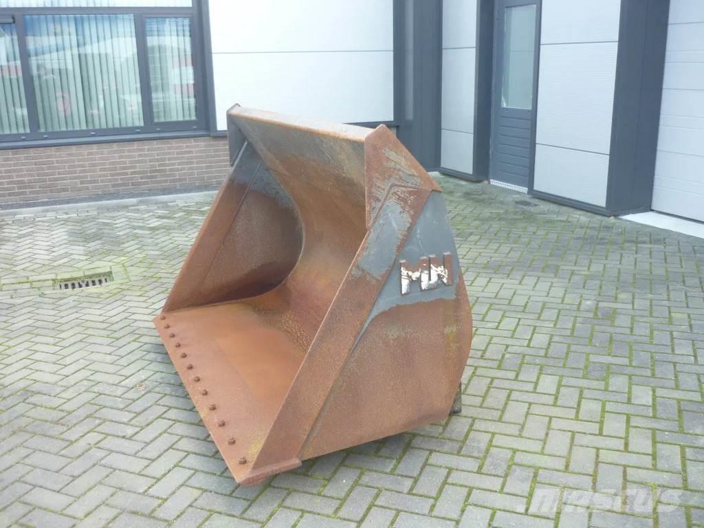 CASE Shovelbak Skovle