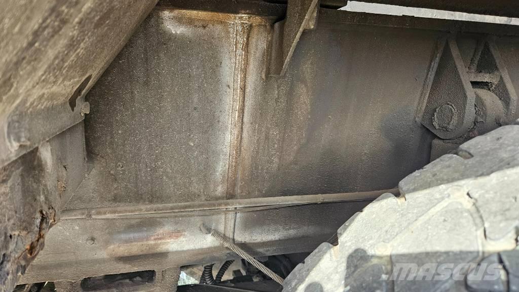 Kato SR 250 Kraner til hårdt terræn