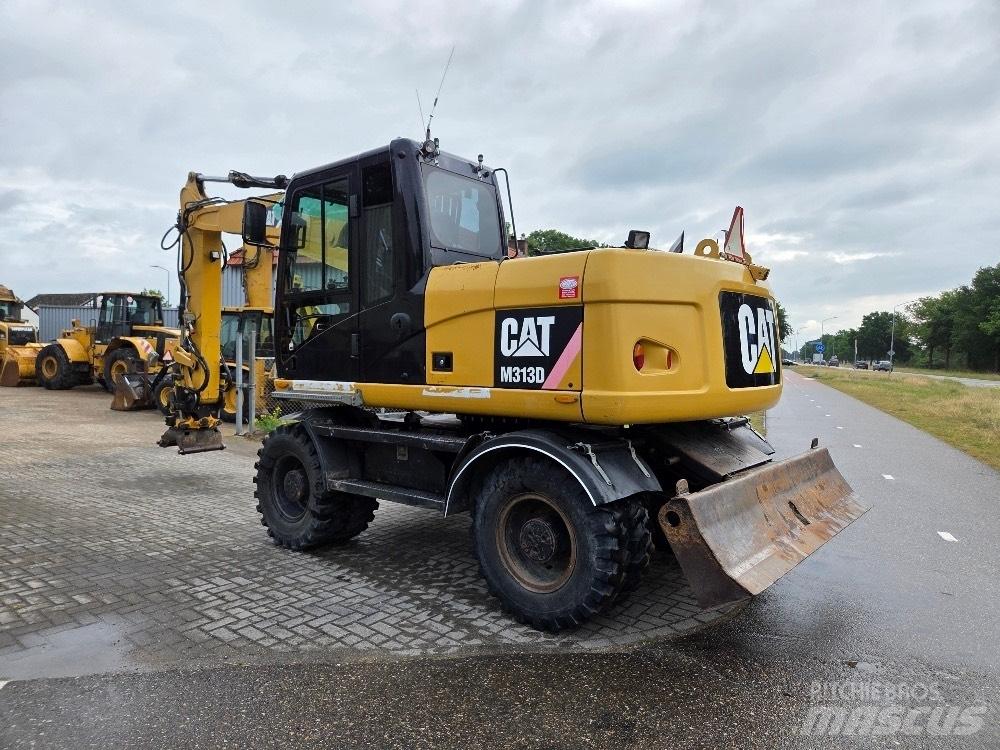 CAT M313D Gravemaskiner på hjul