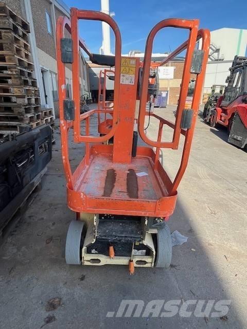 JLG 1230 ES Søjlelifte