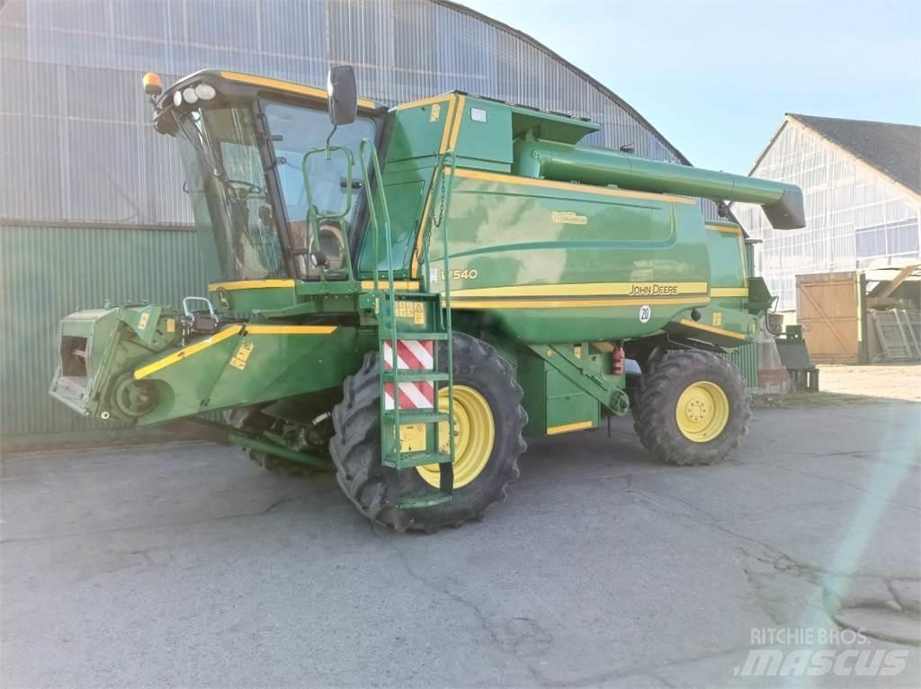 John Deere W540 Mejetærskere