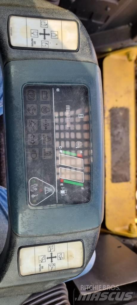 Komatsu CK 35-1 Minilæsser - skridstyret