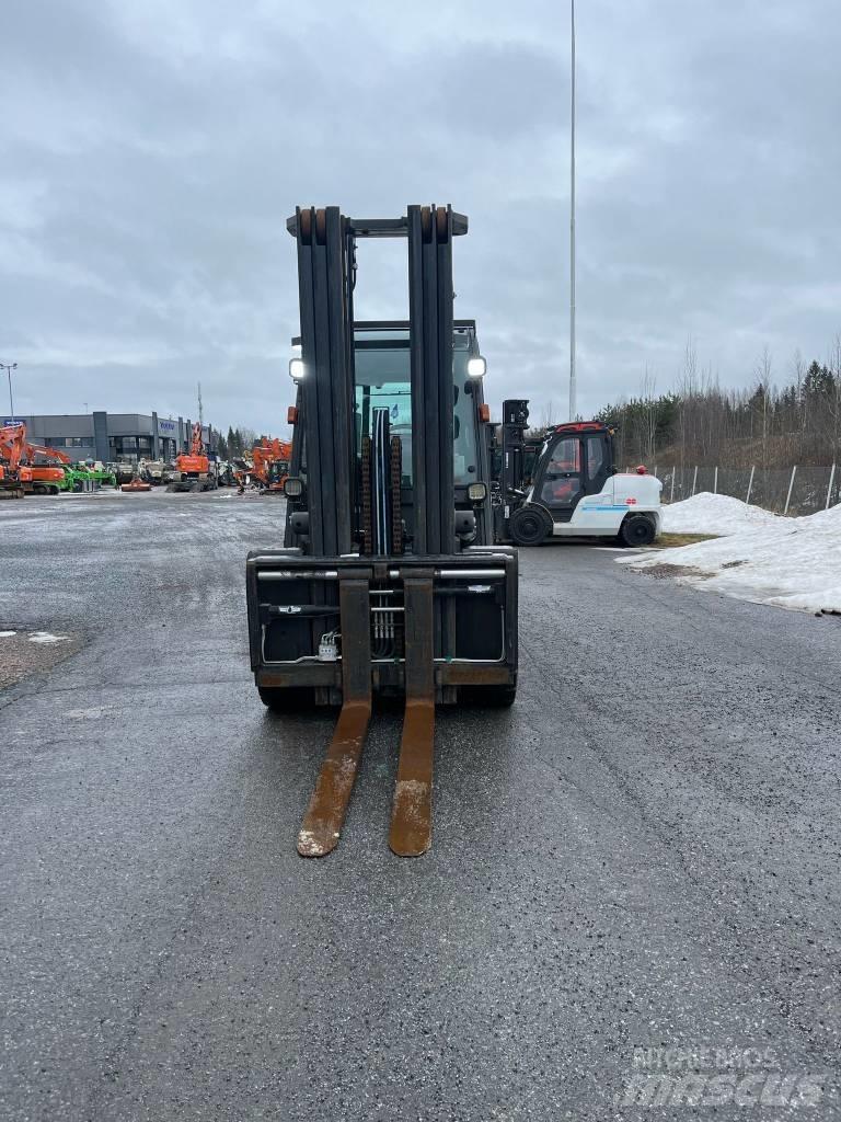 Nissan WG1F4A50Y Diesel gaffeltrucks