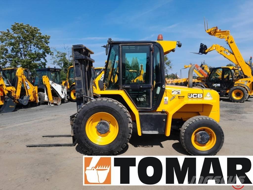 JCB 930-4 Terrængående gaffeltruck