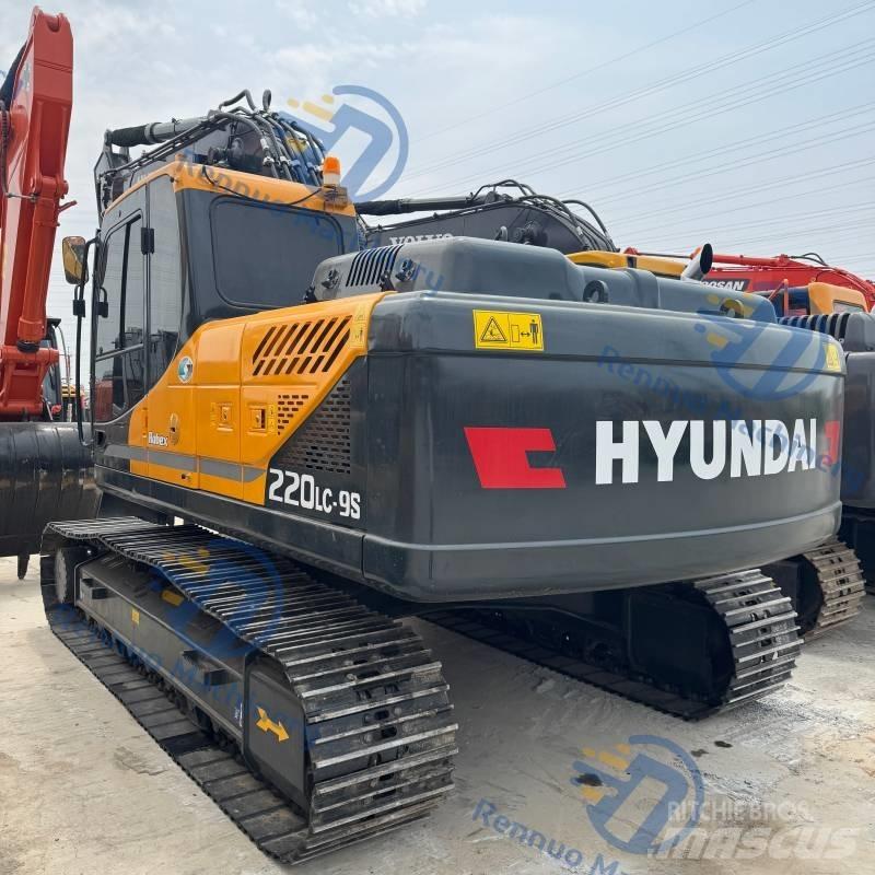 Hyundai R220-9S Gravemaskiner på larvebånd