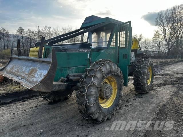 Timberjack 240B Udslæbningstraktorer