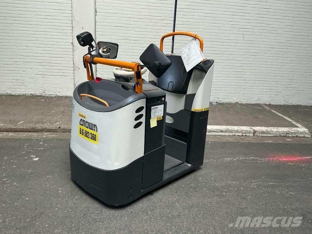 Crown TC 3000 Bugsertruck