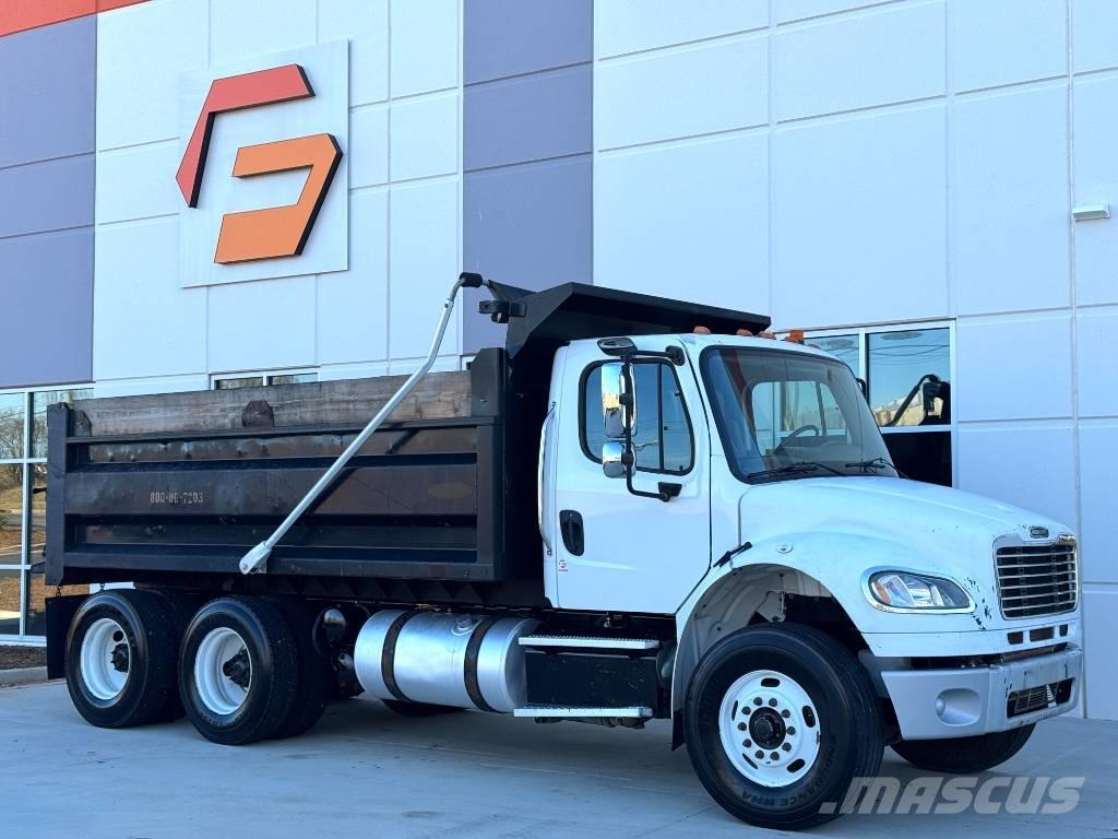 Freightliner M2 Lastbiler med tip