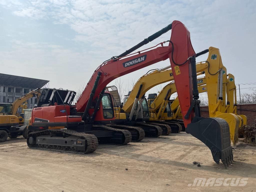Doosan DX 300 Gravemaskiner på larvebånd