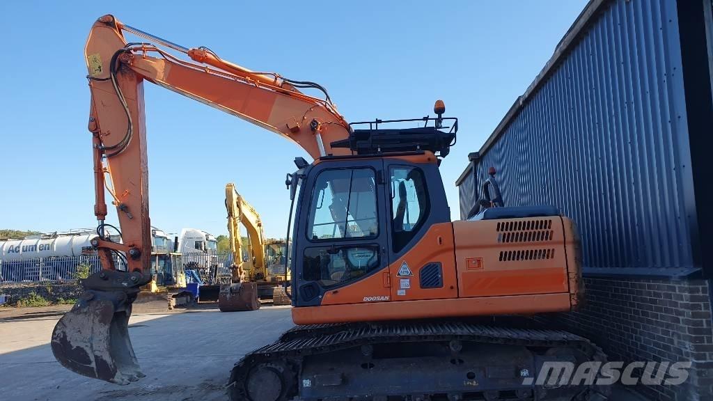 Doosan DX160LC-3 Gravemaskiner på larvebånd
