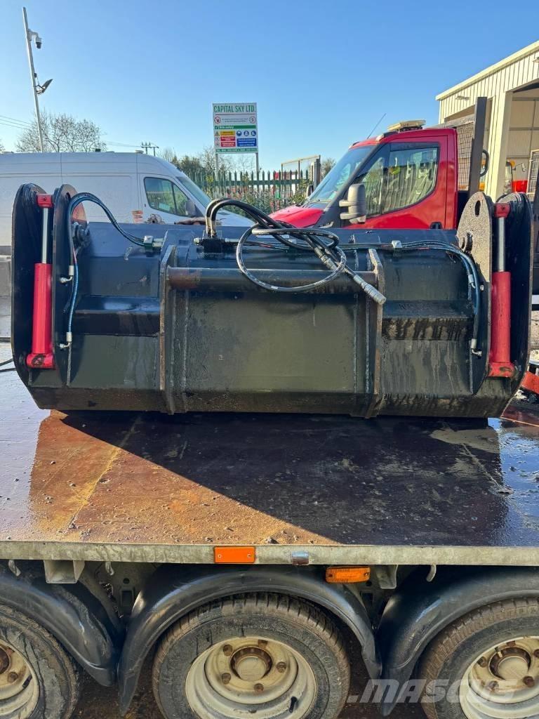 Manitou 4-in-1 Teleskoplæssere