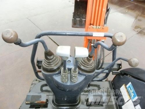 Hitachi ZX20U Minigravemaskiner