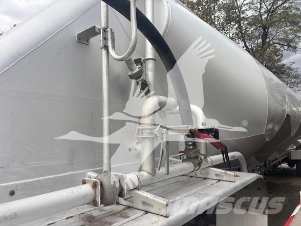 MAC TRAILER MFG Semi-trailer med Tank