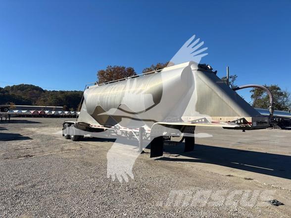 MAC TRAILER MFG Semi-trailer med Tank