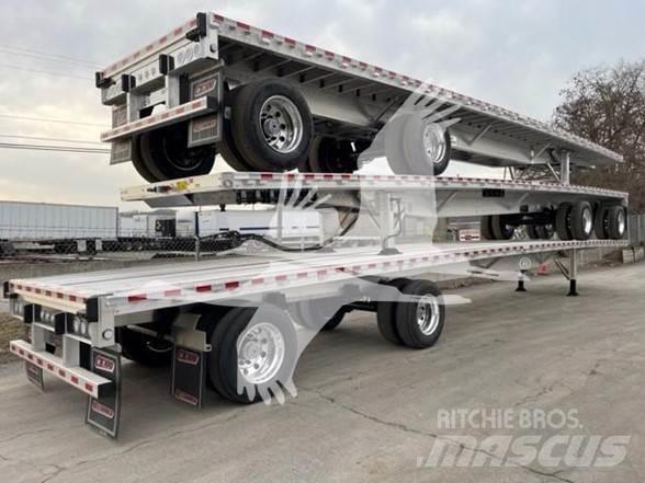 Reitnouer CK-100 Semi-trailer med lad/flatbed