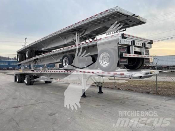Reitnouer CK-100 Semi-trailer med lad/flatbed