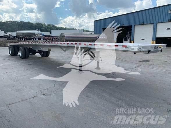 Reitnouer CK-100 Semi-trailer med lad/flatbed