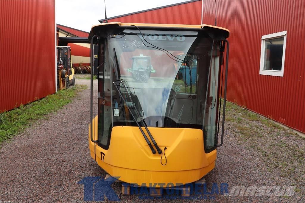Volvo L 180 F Kabiner og interiør