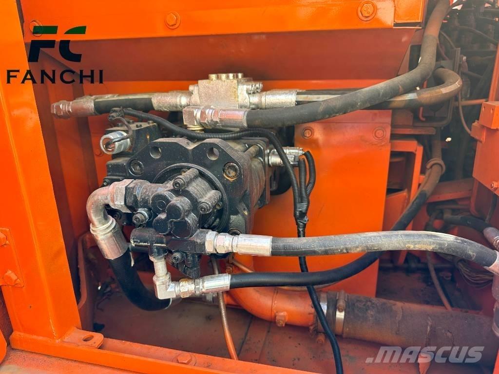 Doosan DX 140 LC Gravemaskiner på larvebånd