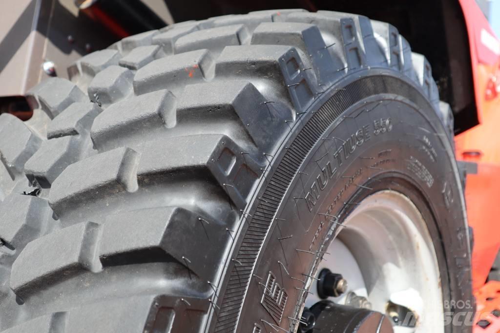Manitou M 26.4 Terrængående gaffeltruck