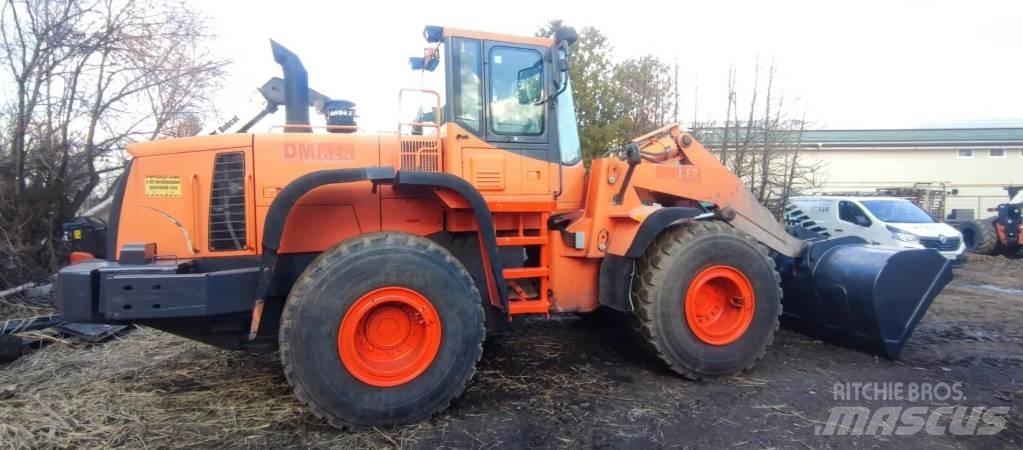 Doosan DL 300 Læssemaskiner på hjul
