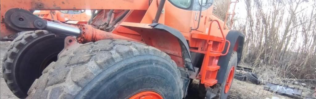 Doosan DL 300 Læssemaskiner på hjul