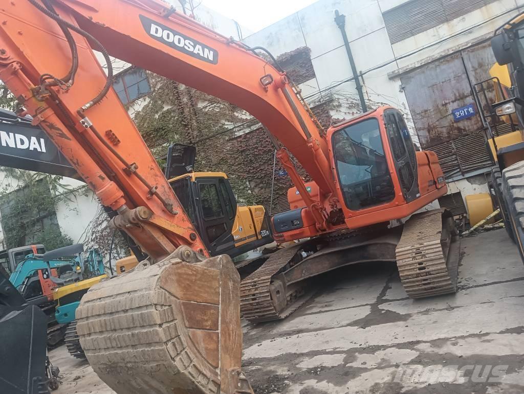 Doosan DX 300 LC-9C Gravemaskiner på larvebånd