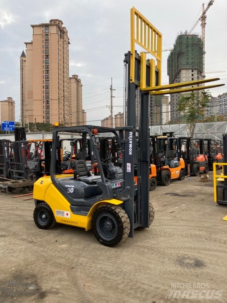 Komatsu FD30T-16 Diesel gaffeltrucks