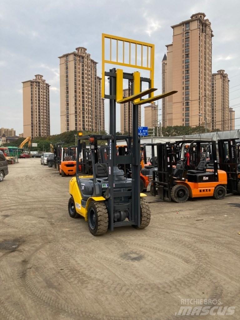 Komatsu FD30T-16 Diesel gaffeltrucks
