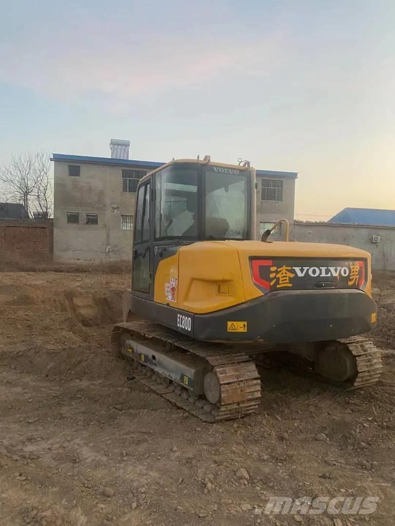 Volvo EC80D Midi-gravemaskiner 7t - 12t
