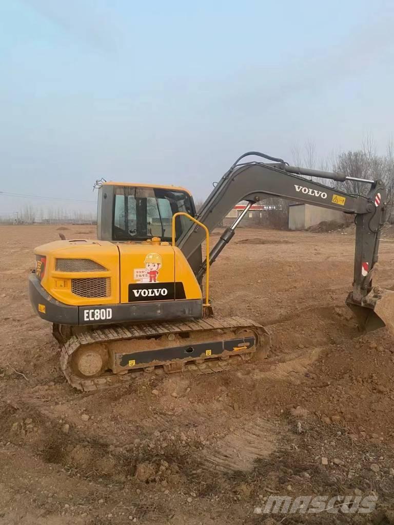 Volvo EC80D Midi-gravemaskiner 7t - 12t