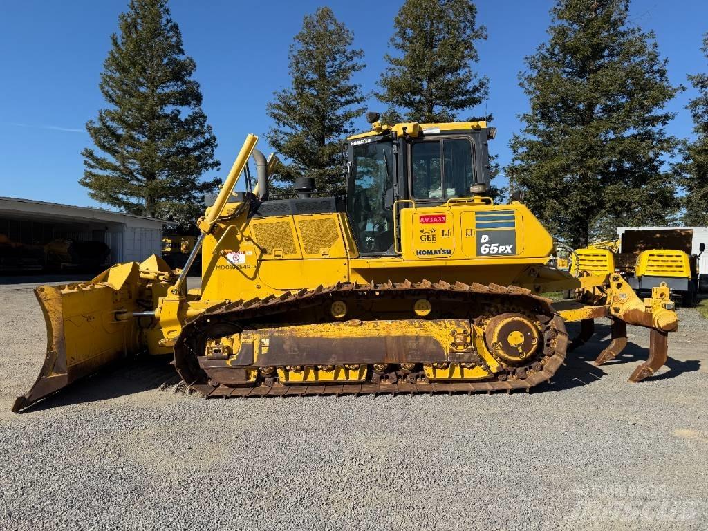 Komatsu D65PX-18 Bulldozer på larvebånd
