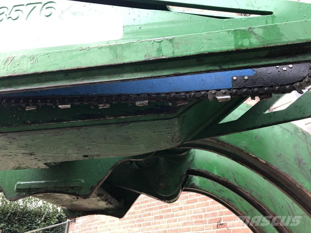  groeneveldt  822 Gravemaskiner til skovbrug