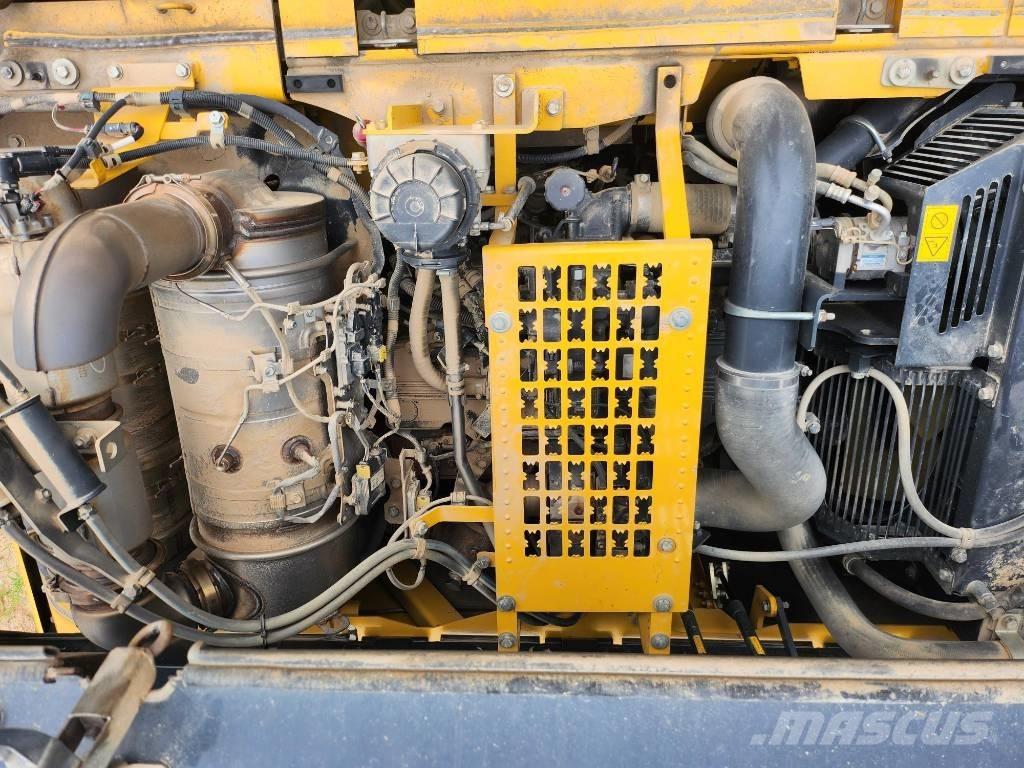 Komatsu PC 360 LC Gravemaskiner på larvebånd